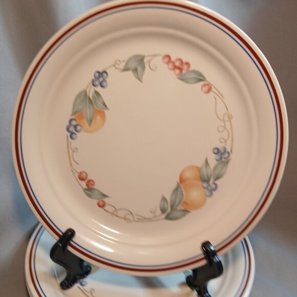 Corelle Corning Abundance 4 Luncheon Salad Plates 8 1/2" Discontinued Fruit #3 - Picture 3 of 11
